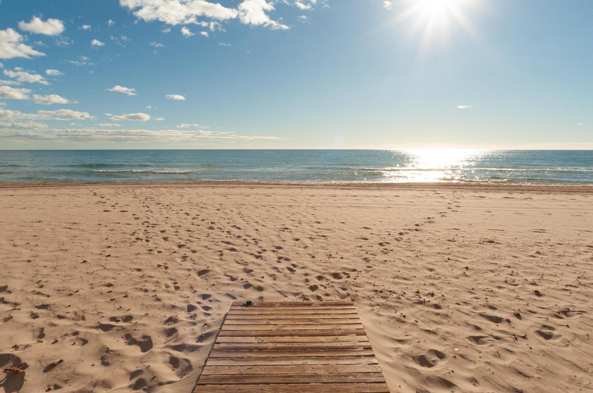 Sohosuites Campello Beach 엘 캄펠로 외부 사진