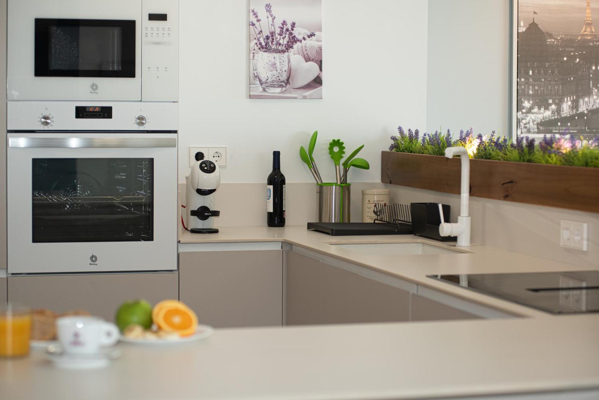Sohosuites Campello Beach 엘 캄펠로 외부 사진