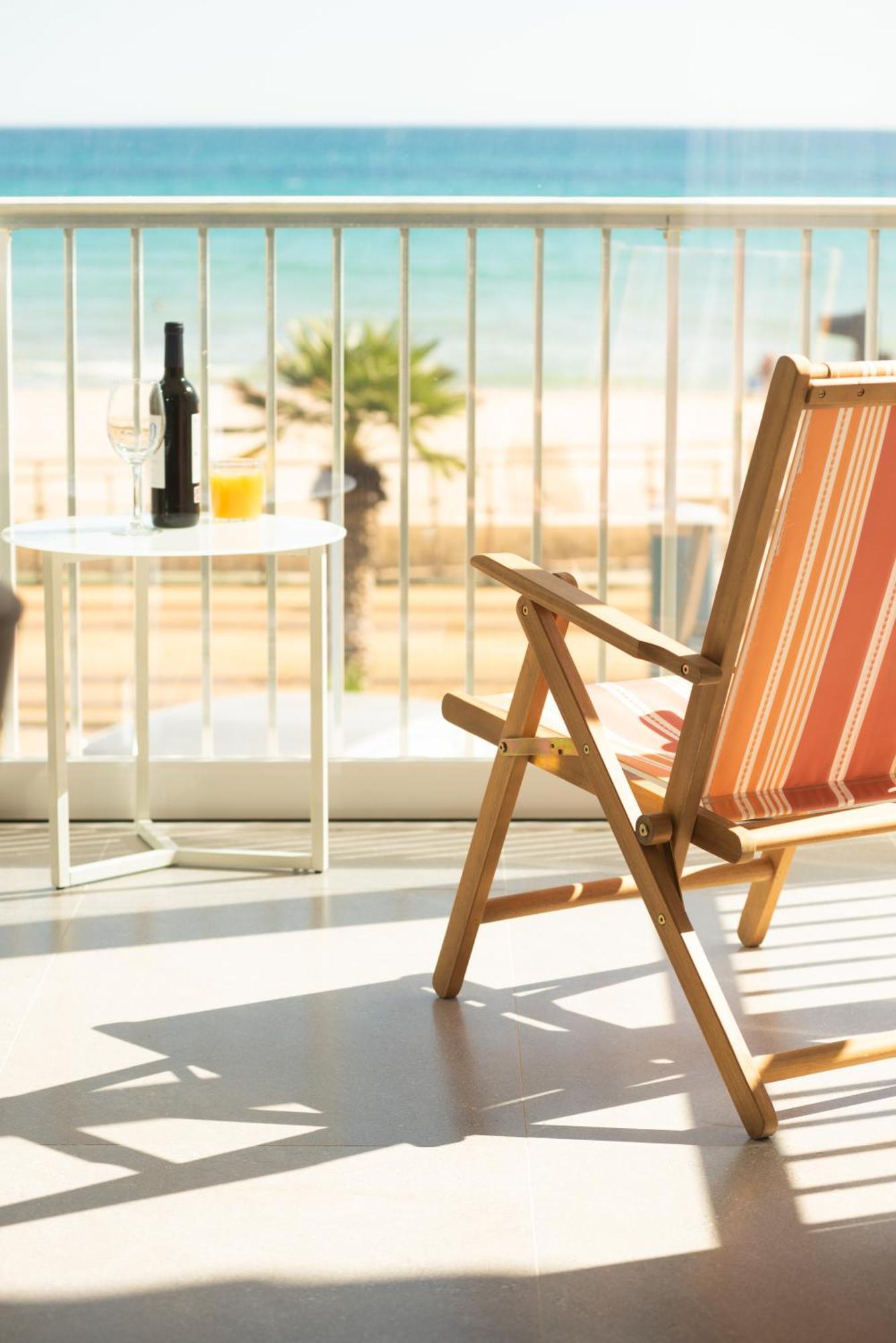 Sohosuites Campello Beach 엘 캄펠로 외부 사진